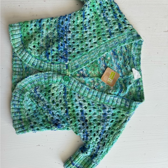 Crazy 8 sweater - Picture 2 of 2